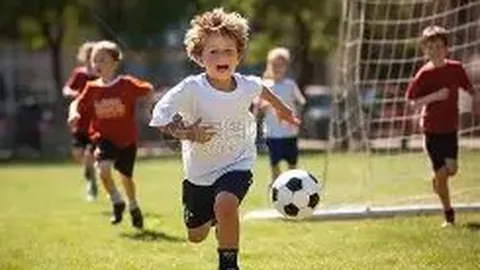 法甲最佳阵容揭晓：克瓦拉茨赫利亚领跑，巴黎球员包揽四席